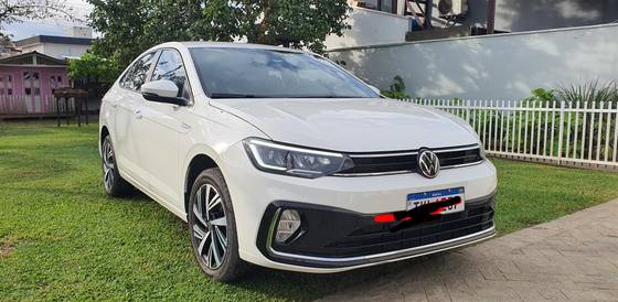 VOLKSWAGEN VIRTUS 1.0 200 TSI HIGHLINE AUTOMÁTICO